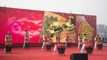 我縣成功舉辦第二屆網(wǎng)絡(luò)春晚頒獎(jiǎng)?wù)寡蒴呶穆脛?chuàng)意設(shè)計(jì)系列頒獎(jiǎng)活動(dòng)